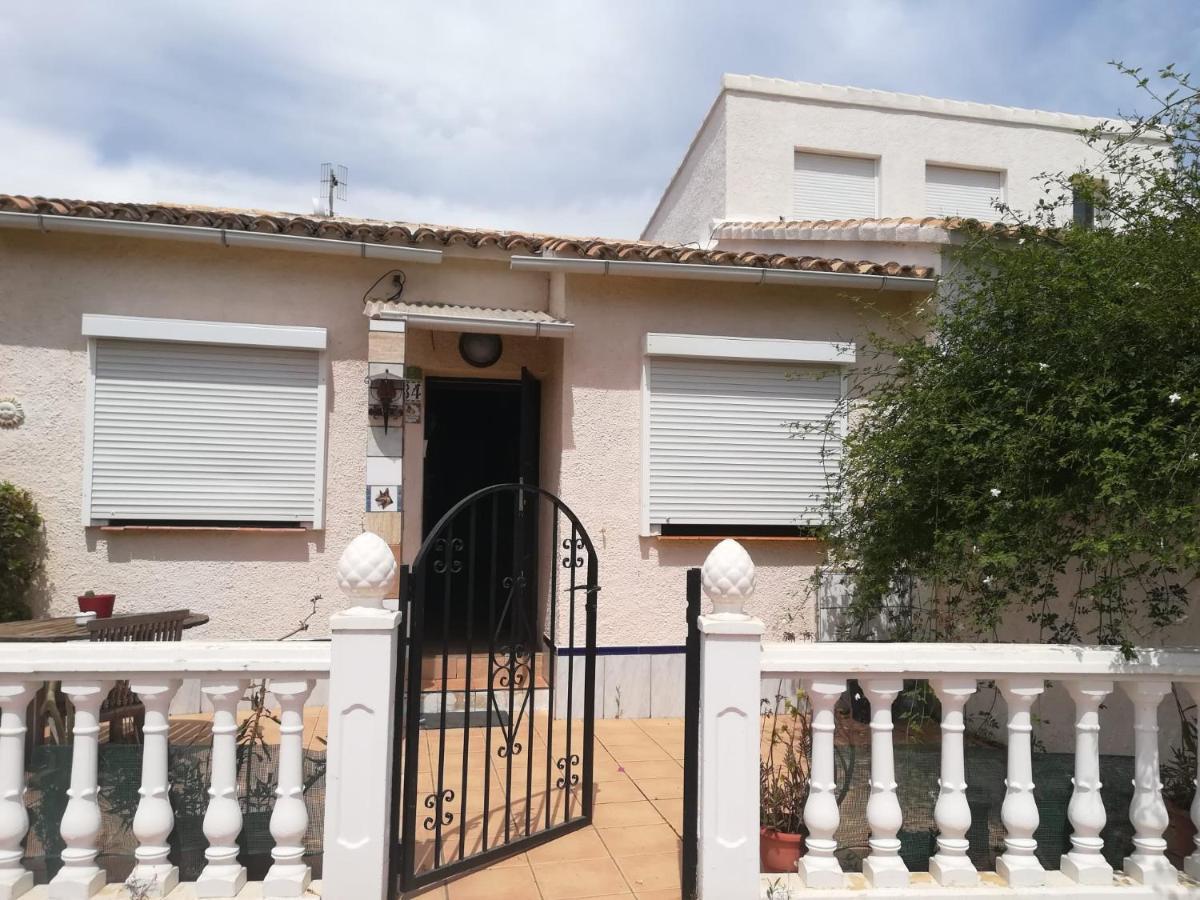 Bungalow Cerca De La Playa Denia Exterior foto